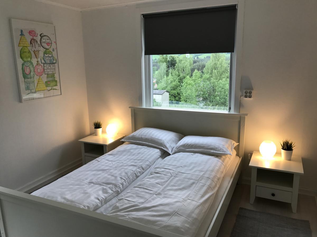 Vinstra Hostel Екстериор снимка
